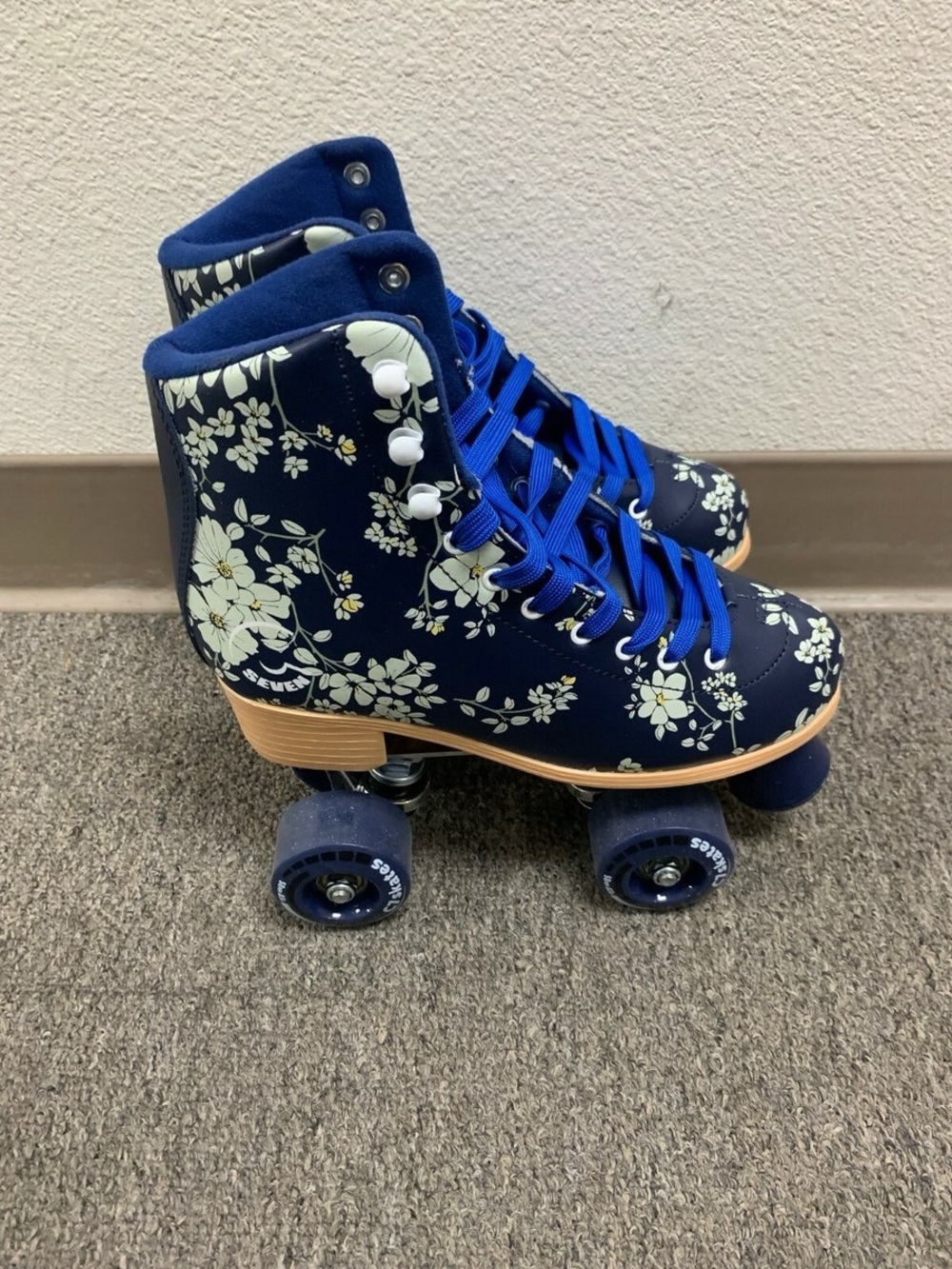 C7skates Premium Blossom Roller Skates